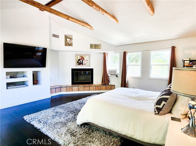 Detail Gallery Image 9 of 27 For 23747 Oakfield Rd, Hidden Hills,  CA 91302 - 5 Beds | 3/1 Baths