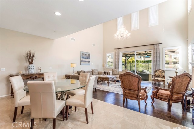 Detail Gallery Image 14 of 54 For 24824 Carbon, Valencia,  CA 91354 - 4 Beds | 3/1 Baths