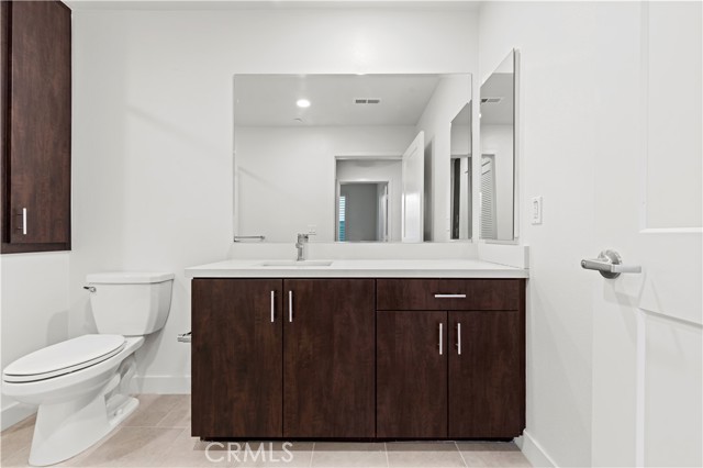 Detail Gallery Image 7 of 24 For 2506 Nolita, Irvine,  CA 92612 - 2 Beds | 2 Baths