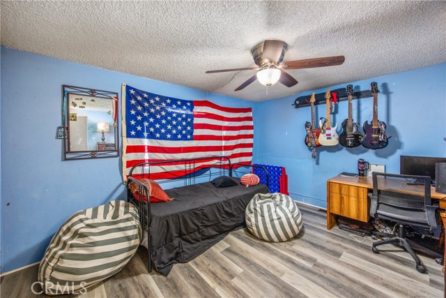 7717 Church Avenue, Highland CA: https://media.crmls.org/medias/15b7e45a-3446-4733-b18f-a306f473d7d2.jpg
