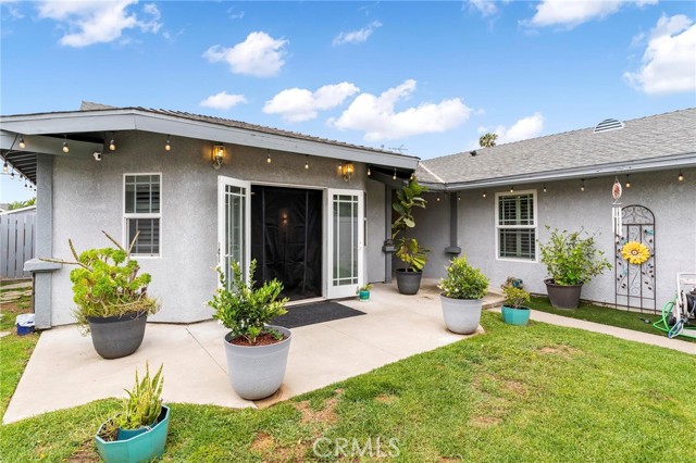 Detail Gallery Image 2 of 39 For 330 E Gladstone St, San Dimas,  CA 91773 - 4 Beds | 3 Baths
