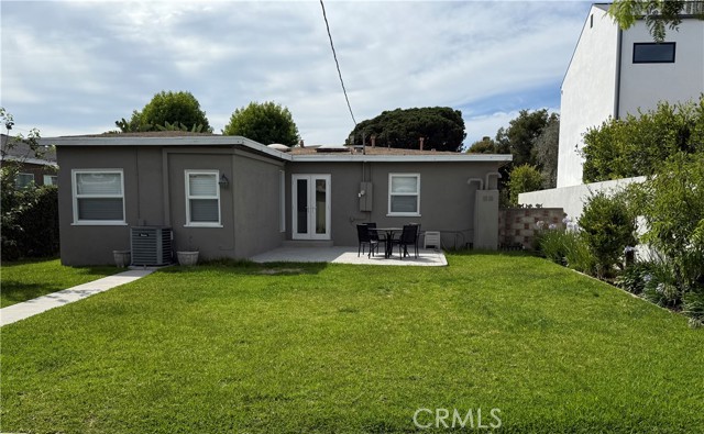 524 Tustin Ave, Newport Beach CA: https://media.crmls.org/medias/15b865b4-778b-4025-8cba-06dd767a2d02.jpg