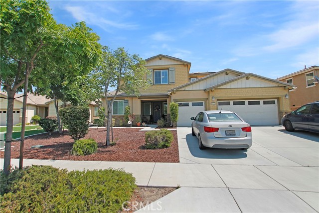 Detail Gallery Image 4 of 62 For 13122 Capricornio St, Riverside,  CA 92503 - 7 Beds | 4/1 Baths