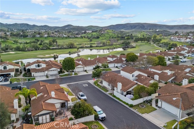 Detail Gallery Image 5 of 41 For 745 Wind Willow Way, Simi Valley,  CA 93065 - 3 Beds | 2 Baths