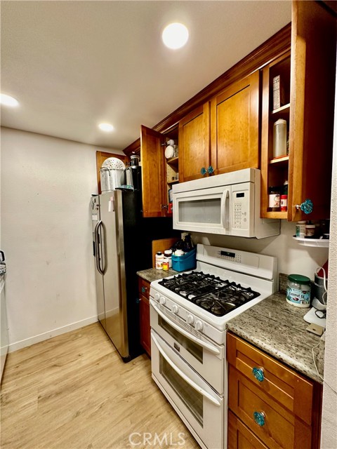 Detail Gallery Image 14 of 17 For 1001 W Stevens Ave #158,  Santa Ana,  CA 92707 - 2 Beds | 1 Baths