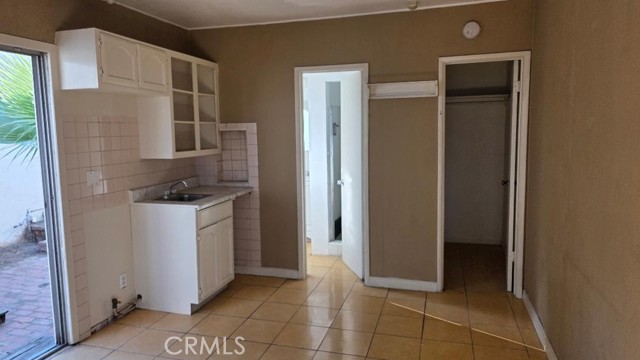 Detail Gallery Image 20 of 22 For 250 N Ridgewood Pl, Los Angeles,  CA 90004 - – Beds | – Baths