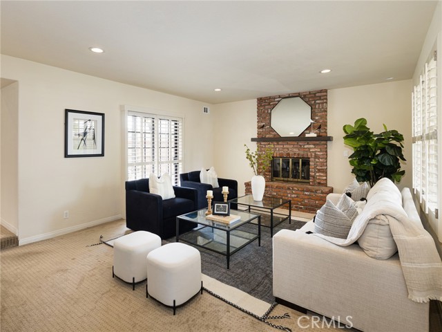 502 Washington Street, El Segundo CA: https://media.crmls.org/medias/15ba60e7-d047-42a1-aae4-307db8c6631a.jpg