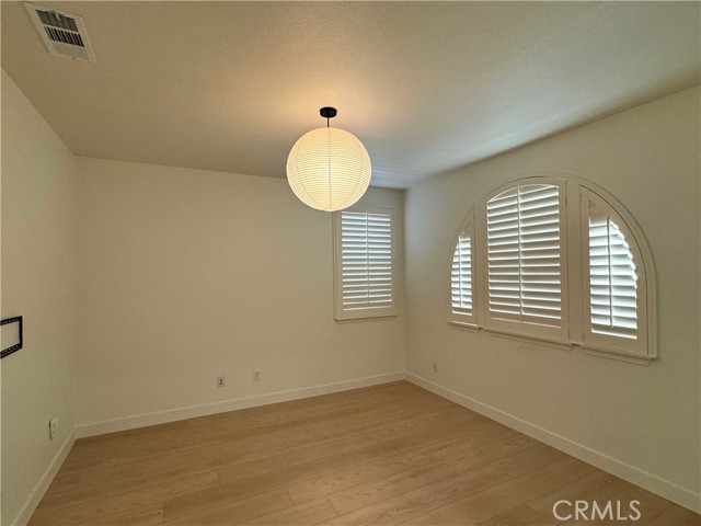 Detail Gallery Image 4 of 36 For 231 W Cork Tree, Orange,  CA 92865 - 3 Beds | 2/1 Baths