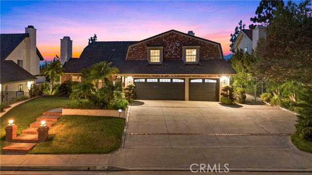 Detail Gallery Image 1 of 1 For 780 S Goldfinch Way, Anaheim Hills,  CA 92807 - 5 Beds | 2/1 Baths