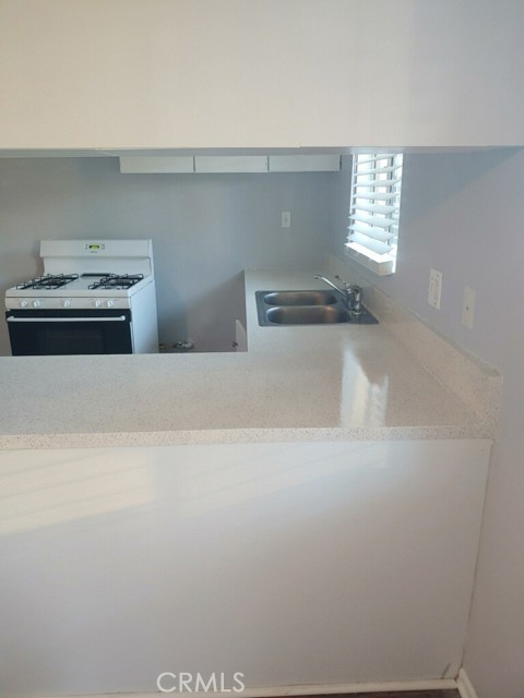 1935 W Linden Street, Riverside CA: https://media.crmls.org/medias/15bbceb7-426b-4ef9-a9f4-fa8ec29ed4d1.jpg