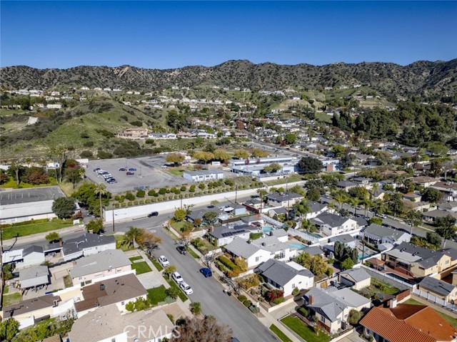 Detail Gallery Image 71 of 74 For 2950 N Lincoln St, Burbank,  CA 91504 - 3 Beds | 2 Baths