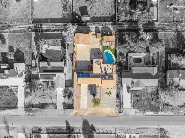 Detail Gallery Image 4 of 43 For 11935 Wapato Rd, Apple Valley,  CA 92308 - 4 Beds | 2 Baths