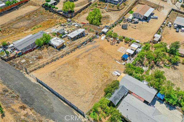 Detail Gallery Image 3 of 19 For 26345 Kelly Ln, Homeland,  CA 92548 - – Beds | – Baths