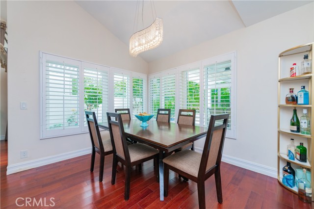 10 La Quinta, Irvine CA: https://media.crmls.org/medias/15bc4aa5-143e-473c-8519-0d3328d62093.jpg