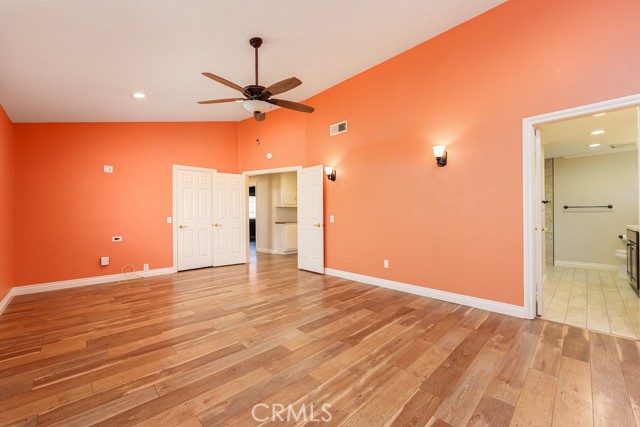 24161 Kathy Avenue, Lake Forest CA: https://media.crmls.org/medias/15bdbd9b-b72e-415d-a9b4-a39d64a9312d.jpg