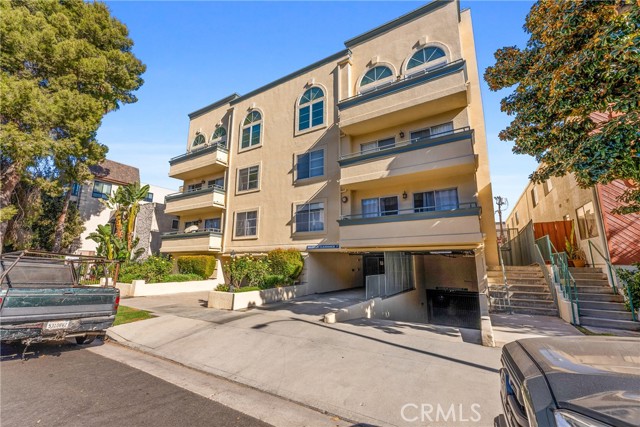 Detail Gallery Image 23 of 27 For 4426 Ventura Canyon Ave #204,  Sherman Oaks,  CA 91423 - 2 Beds | 2 Baths