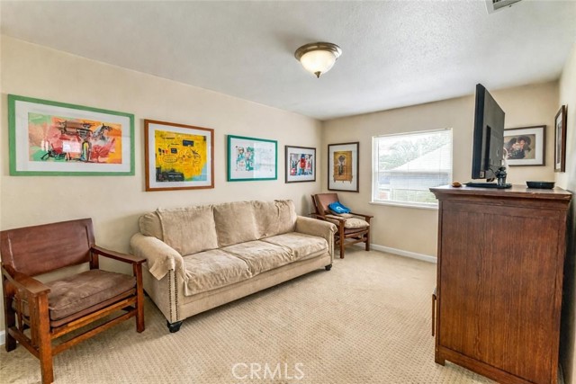 Detail Gallery Image 14 of 20 For 537 Cypress, Pasadena,  CA 91103 - 3 Beds | 3 Baths