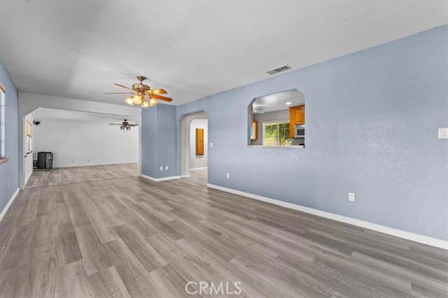 Detail Gallery Image 6 of 42 For 22132 Los Robles Way, Palo Cedro,  CA 96073 - 3 Beds | 2 Baths