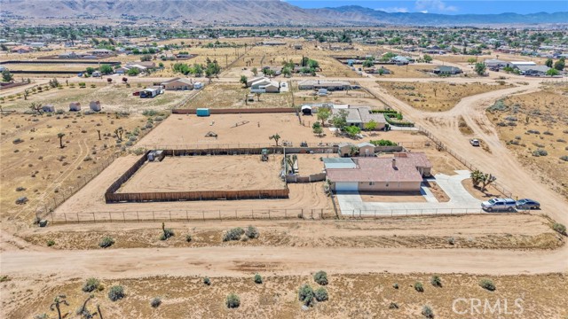 Detail Gallery Image 60 of 64 For 11331 Pasco Rd, Apple Valley,  CA 92308 - 4 Beds | 2/1 Baths