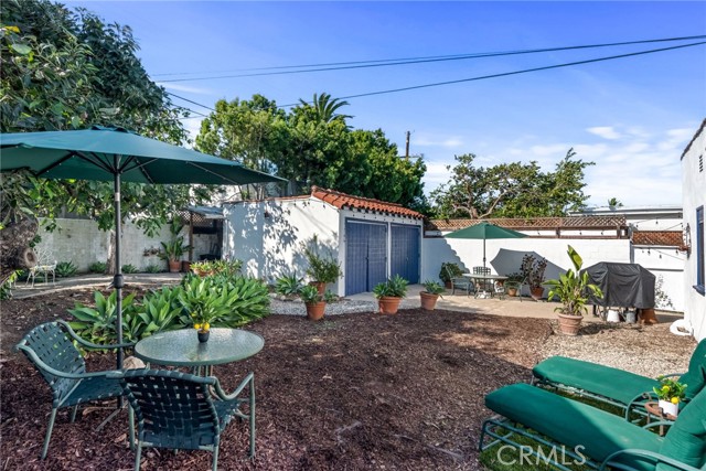 Detail Gallery Image 30 of 34 For 2431 S Holt Ave, Los Angeles,  CA 90034 - 3 Beds | 2 Baths