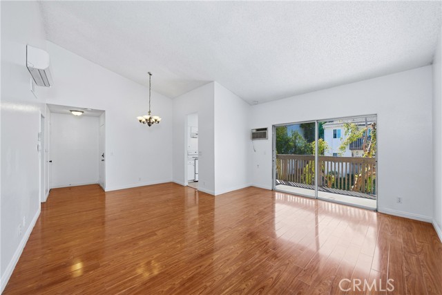 Detail Gallery Image 10 of 27 For 1661 Neil Armstrong #231,  Montebello,  CA 90640 - 1 Beds | 1 Baths