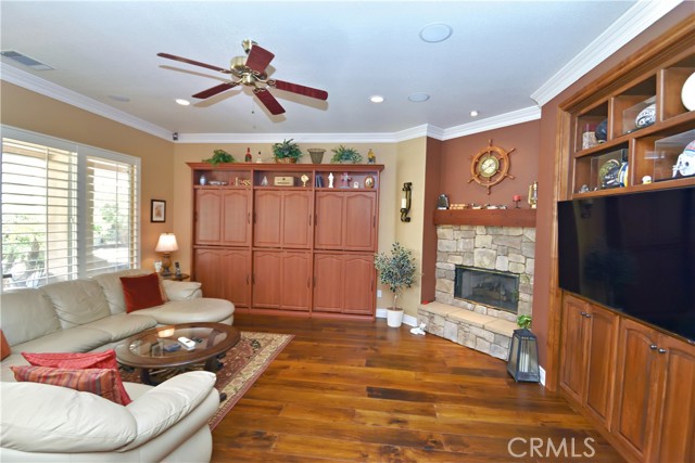 Detail Gallery Image 21 of 72 For 29424 Springside Dr, Menifee,  CA 92584 - 2 Beds | 2/1 Baths