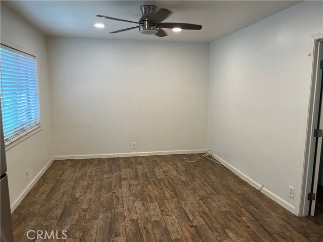 3114 washington Boulevard, Venice CA: https://media.crmls.org/medias/15c11f9d-8a0b-437b-b520-4f22b1368765.jpg