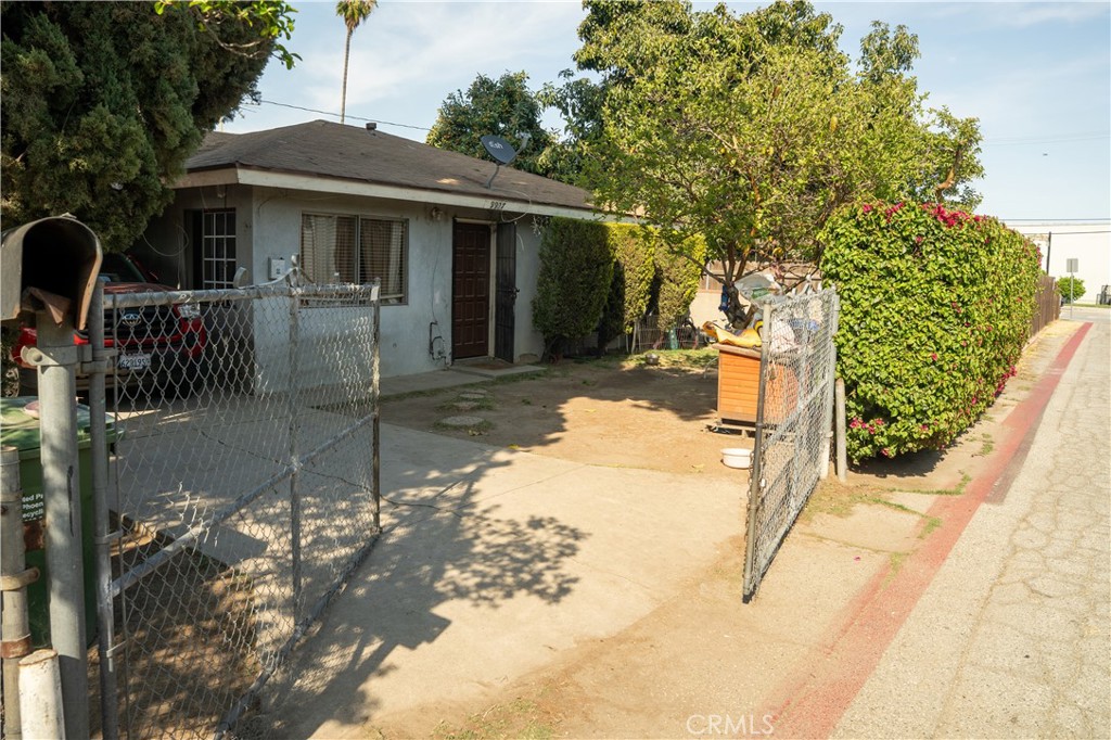 MLS #CV25080090 image #14