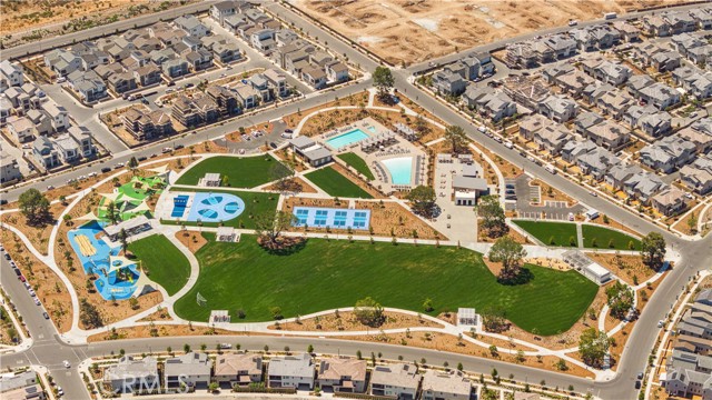 470 Lobata, Irvine CA: https://media.crmls.org/medias/15c1ef39-2bae-41ad-8042-86da91101e0f.jpg