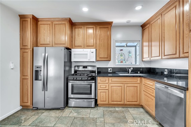 18414 East Benbow Street, Covina CA: https://media.crmls.org/medias/15c21bb6-5f84-40b3-90eb-a0b8294fd4ac.jpg