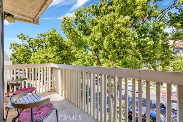 Detail Gallery Image 14 of 47 For 456 E San Jose Ave #B,  Burbank,  CA 91501 - 2 Beds | 2 Baths