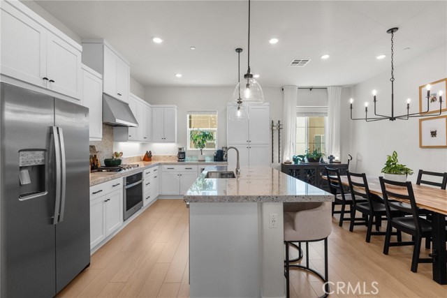 Image 14 of 43 For 27411 Arborview Lane