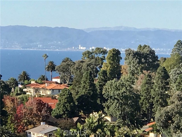 1300 Via Coronel, Palos Verdes Estates, California 90274, 6 Bedrooms Bedrooms, ,3 BathroomsBathrooms,Residential,Sold,Via Coronel,PV22158399