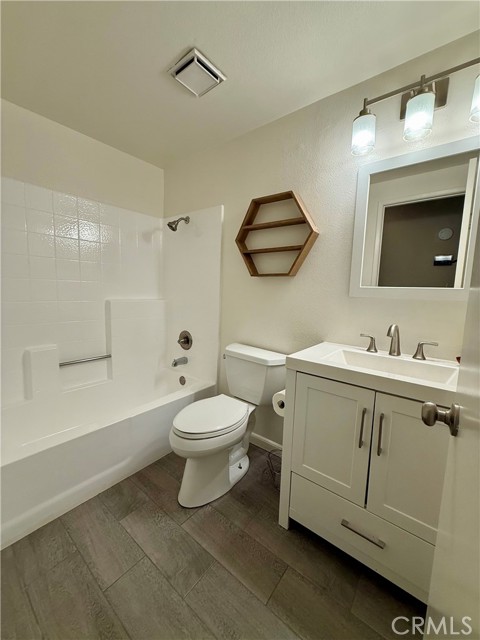 1422 Deborah Place, Beaumont CA: https://media.crmls.org/medias/15c4302a-7bc1-4450-9a5d-1d643e8f68aa.jpg
