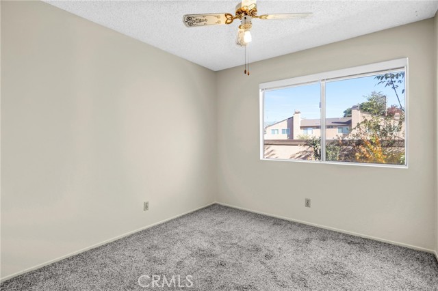 Detail Gallery Image 12 of 20 For 122 Tamarisk, Redlands,  CA 92373 - 3 Beds | 2/1 Baths