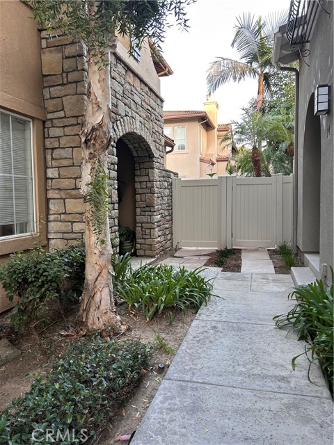 Detail Gallery Image 2 of 11 For 32 Bolinas, Irvine,  CA 92602 - 1 Beds | 1 Baths