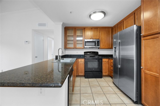 1995 Las Colinas Circle, Corona CA: https://media.crmls.org/medias/15c51a59-f272-4722-ac76-7e252f785849.jpg