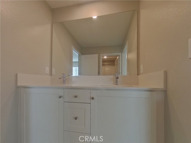 31695 Willowwood Way, Menifee CA: https://media.crmls.org/medias/15c5240b-9427-4e92-990c-3cb88c1c399e.jpg