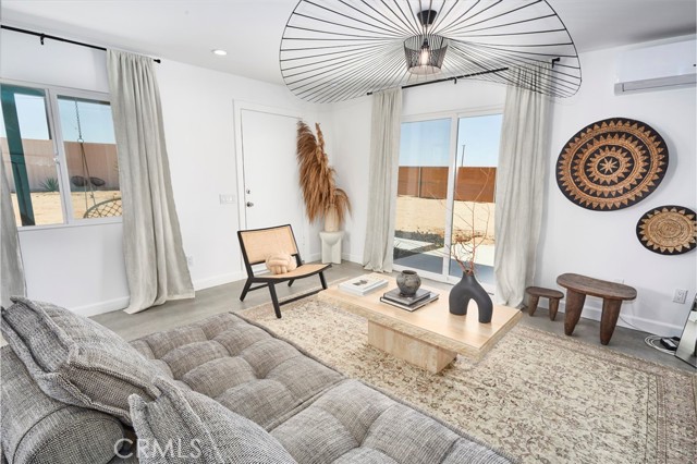 Detail Gallery Image 9 of 69 For 677 Cypress Rd, Joshua Tree,  CA 92252 - 2 Beds | 2 Baths