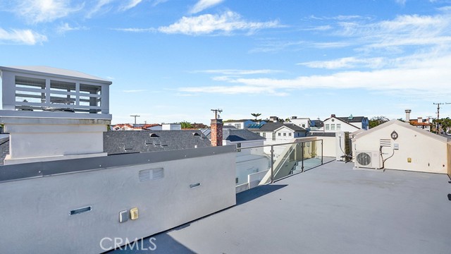 Detail Gallery Image 57 of 61 For 243 Poppy Ave, Corona Del Mar,  CA 92625 - 4 Beds | 3/1 Baths