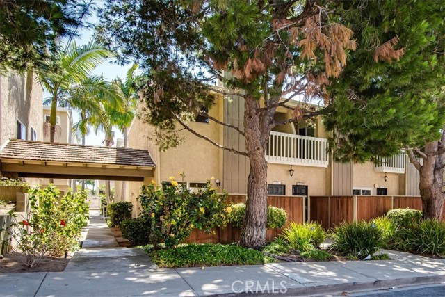 1408 Stanford Avenue, Redondo Beach, California 90278, 2 Bedrooms Bedrooms, ,1 BathroomBathrooms,Residential,Sold,Stanford,SB22135413