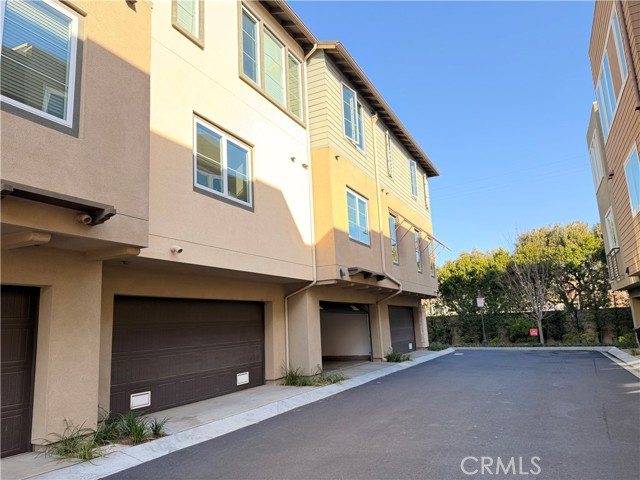 Detail Gallery Image 8 of 26 For 325 Doheny Way, Dana Point,  CA 92629 - 3 Beds | 2 Baths