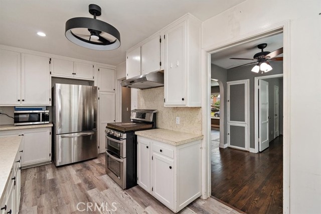 Detail Gallery Image 14 of 43 For 422 E 44th Cir, Long Beach,  CA 90807 - 3 Beds | 1 Baths