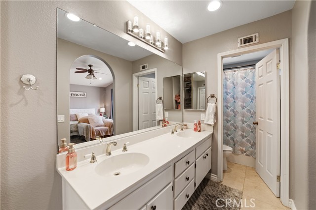 Detail Gallery Image 19 of 32 For 23770 Waterleaf Cir, Moreno Valley,  CA 92557 - 3 Beds | 2 Baths