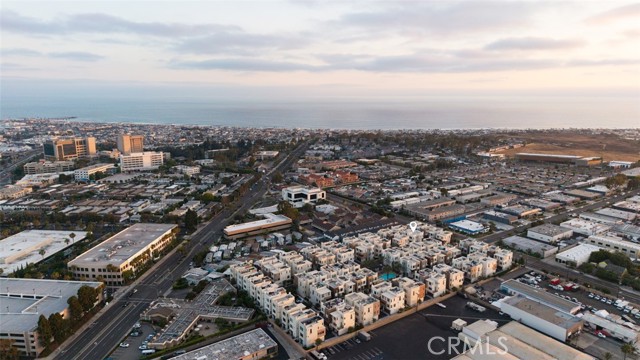 15 Ebb Tide Circle, Newport Beach CA: https://media.crmls.org/medias/15c62c3d-7210-4411-8fb1-621179978cbb.jpg