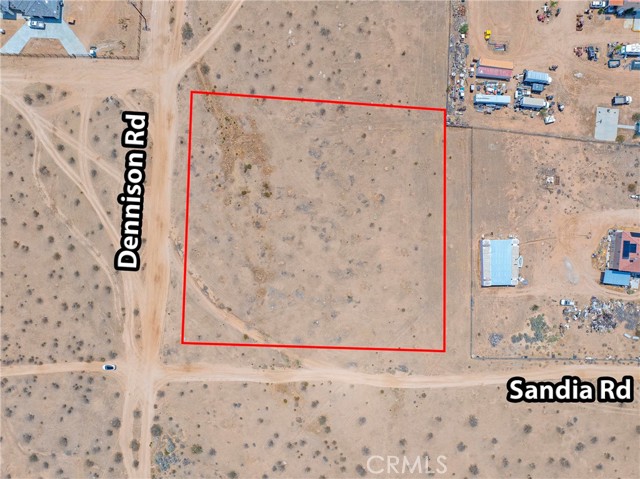 22889 Las Tunas Drive, Apple Valley CA: https://media.crmls.org/medias/15c64d5b-6cde-4149-92d6-b7cb6ef24ba3.jpg