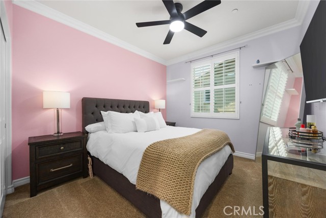 28537 Vista Del Rio Drive, Valencia CA: https://media.crmls.org/medias/15c6d6f9-d538-4174-adaa-50de00a375e5.jpg