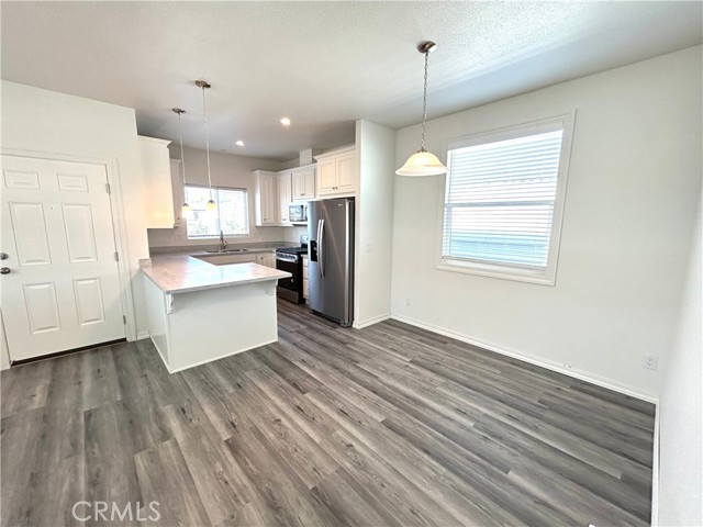 Detail Gallery Image 4 of 26 For 1205 Cypress St #160,  San Dimas,  CA 91773 - 3 Beds | 2 Baths