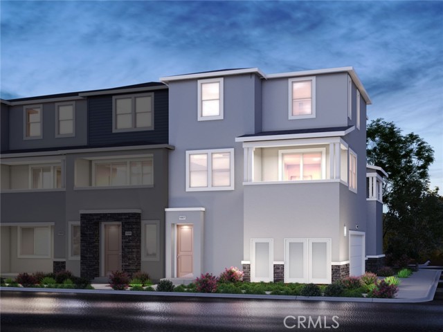 203 Aurora Lane, Pomona CA: https://media.crmls.org/medias/15c728b0-b171-4cb7-80cc-8e600061fa92.jpg