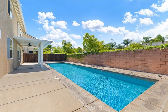 40089 Montage Lane, Murrieta CA: https://media.crmls.org/medias/15c75382-a8eb-489a-891f-84e4ca912d59.jpg